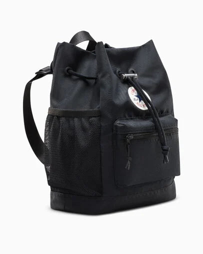 GO LO CINCHED BUCKET BAG BLACK