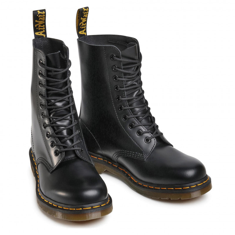 1490 BLACK SMOOTH