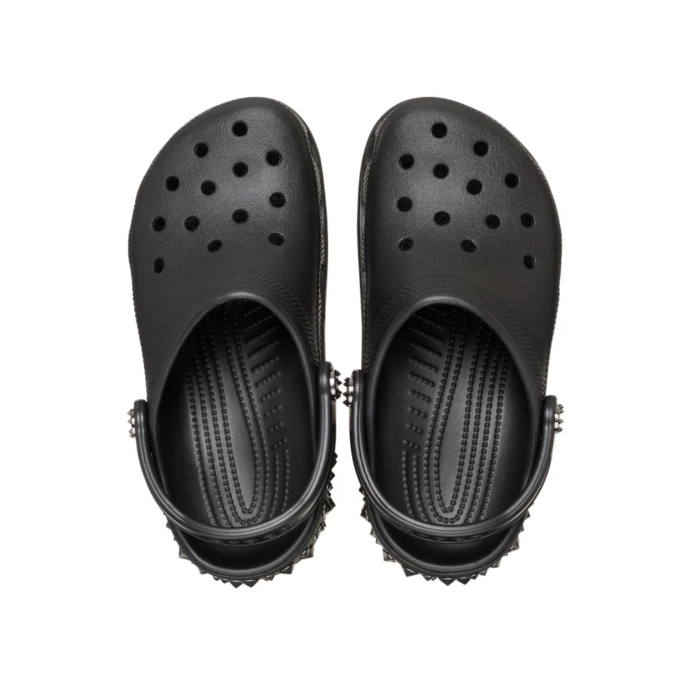 507 UA CLASSIC STUDDED CLOG