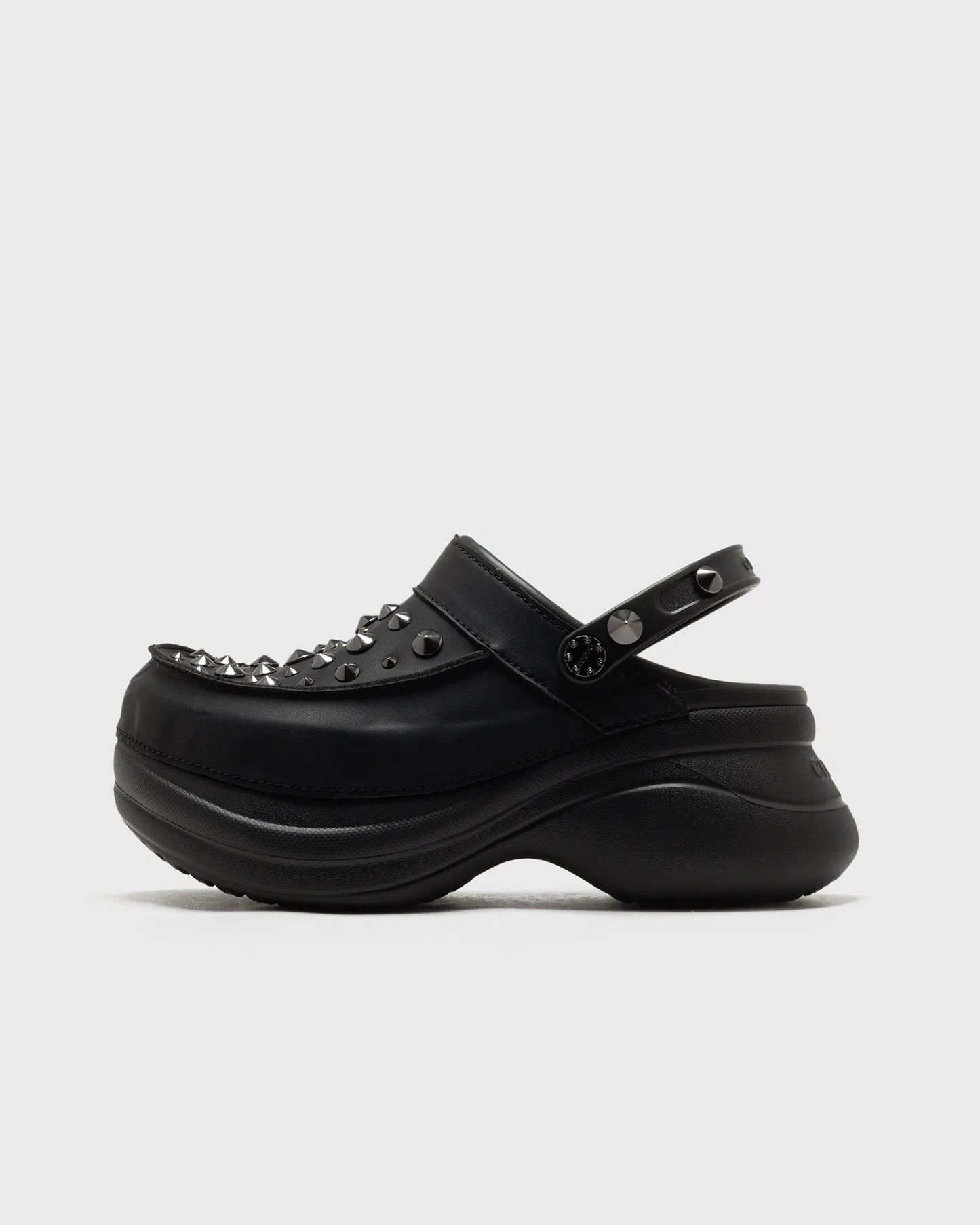 507 W BAE STUDDED CLOG
