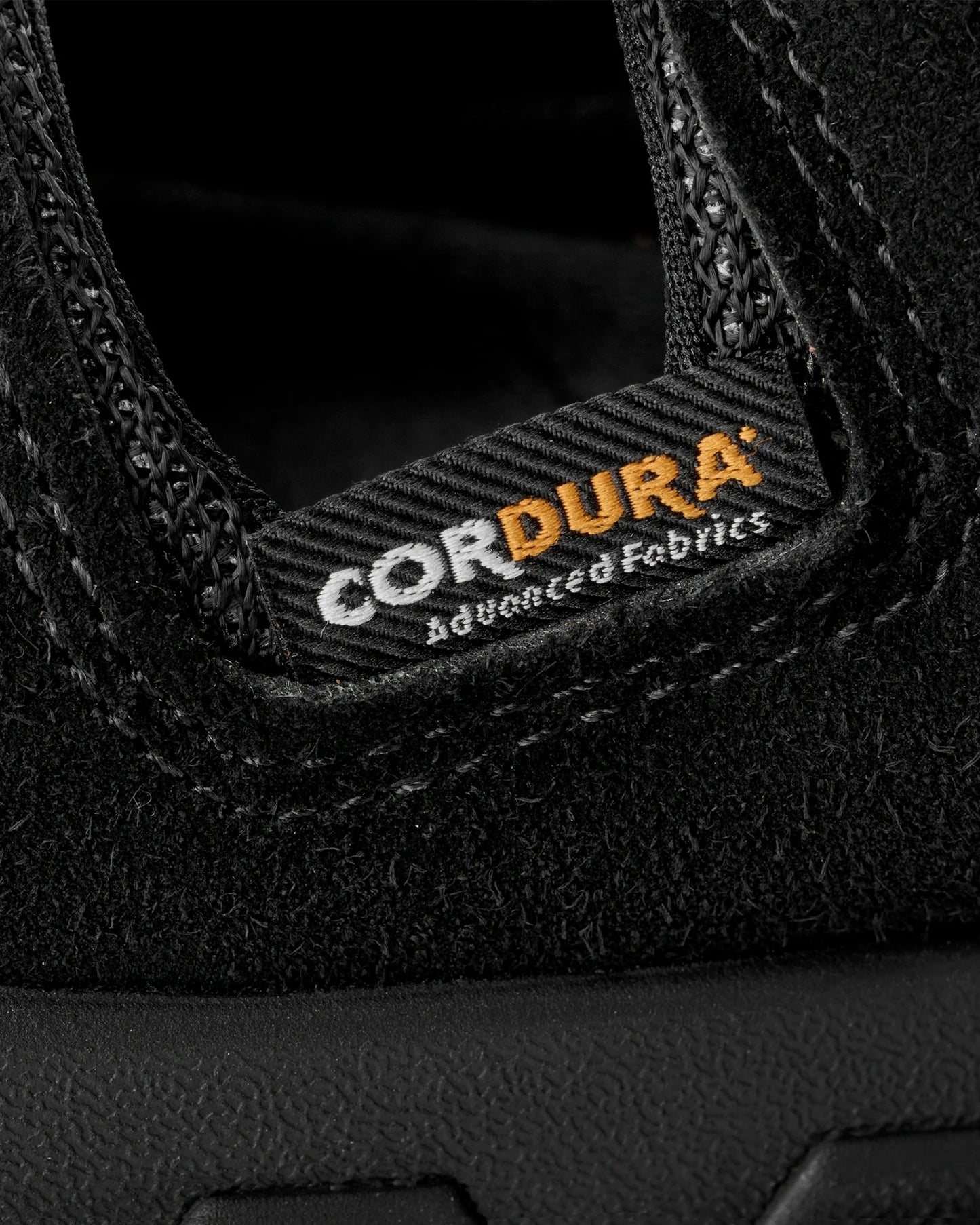 2501 W CAPTRAIL STRAP SLIDE