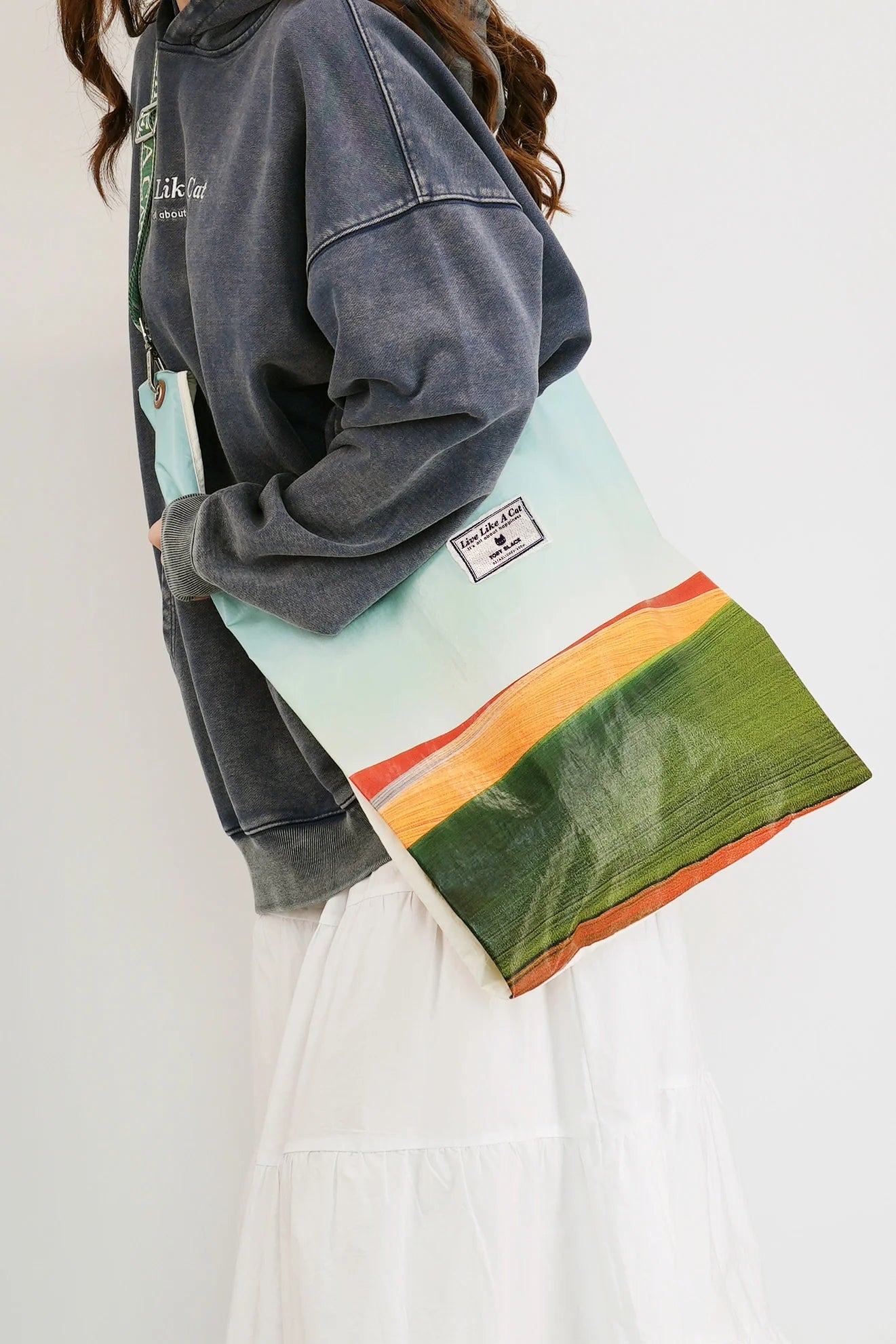 24608 FIELDS Toby Bag with detachable nylon