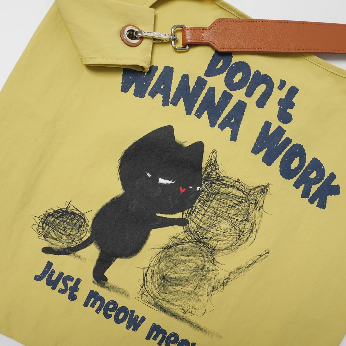 25646 Don't Wanna Work toby bag with detachable