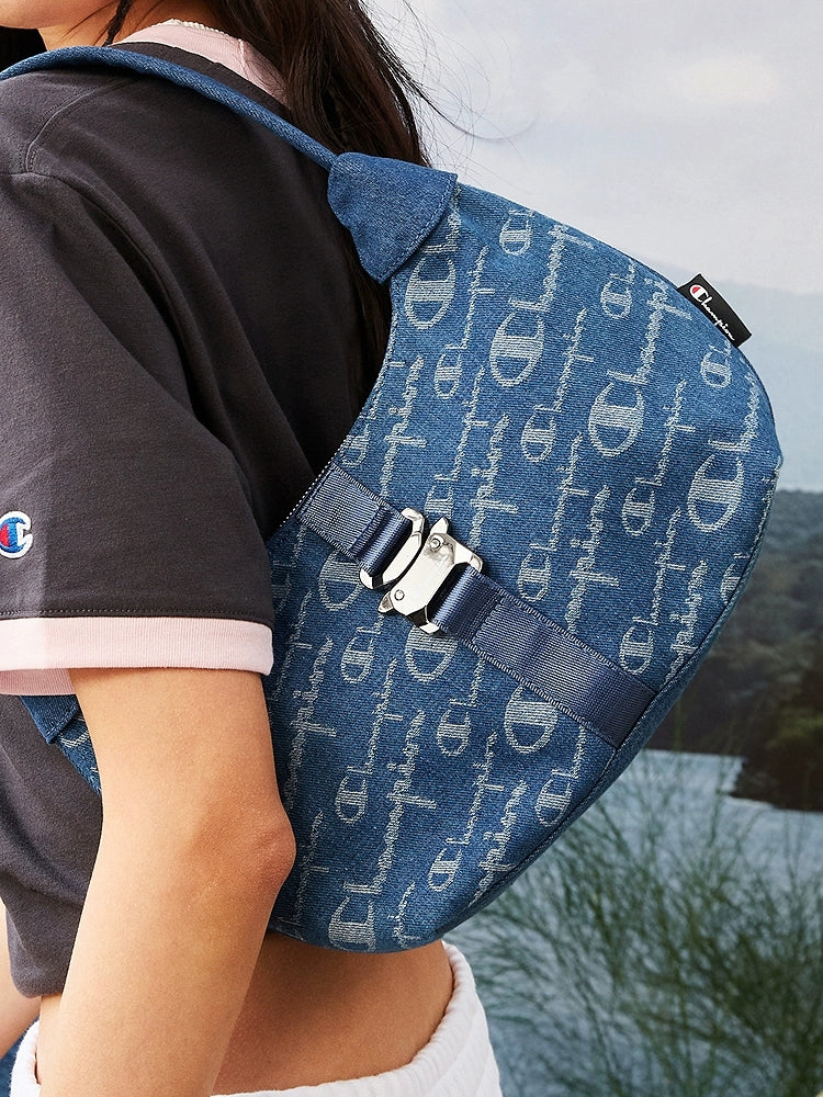CHAMPION Buckle Mono Shoulder Bag