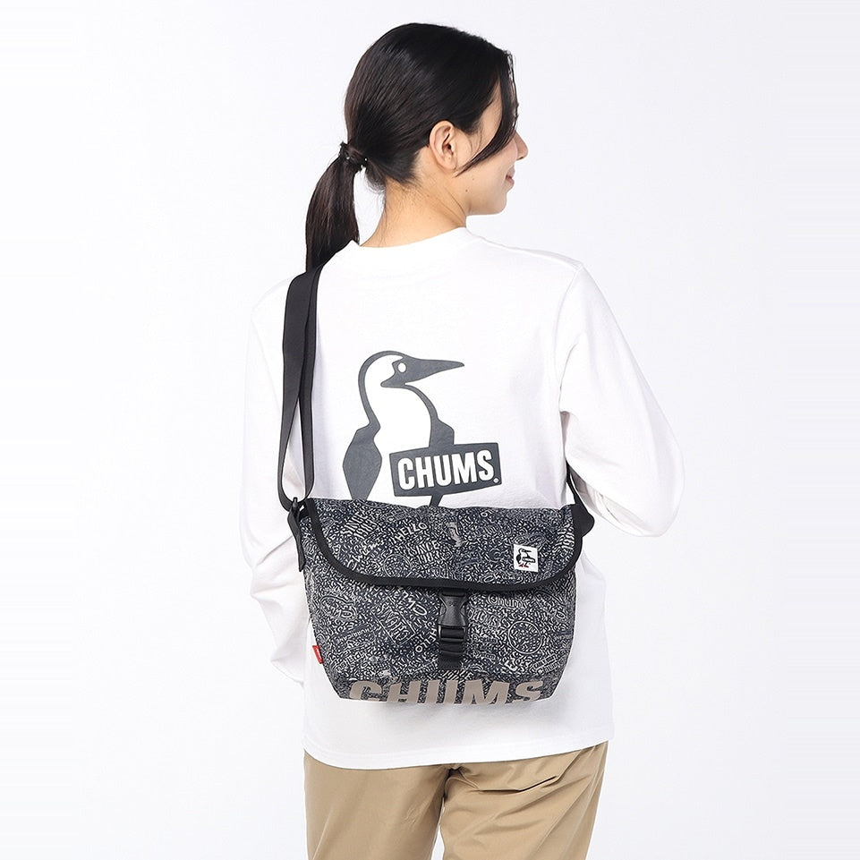 RECYCLE CHUMS MINI MESSENGER BAG