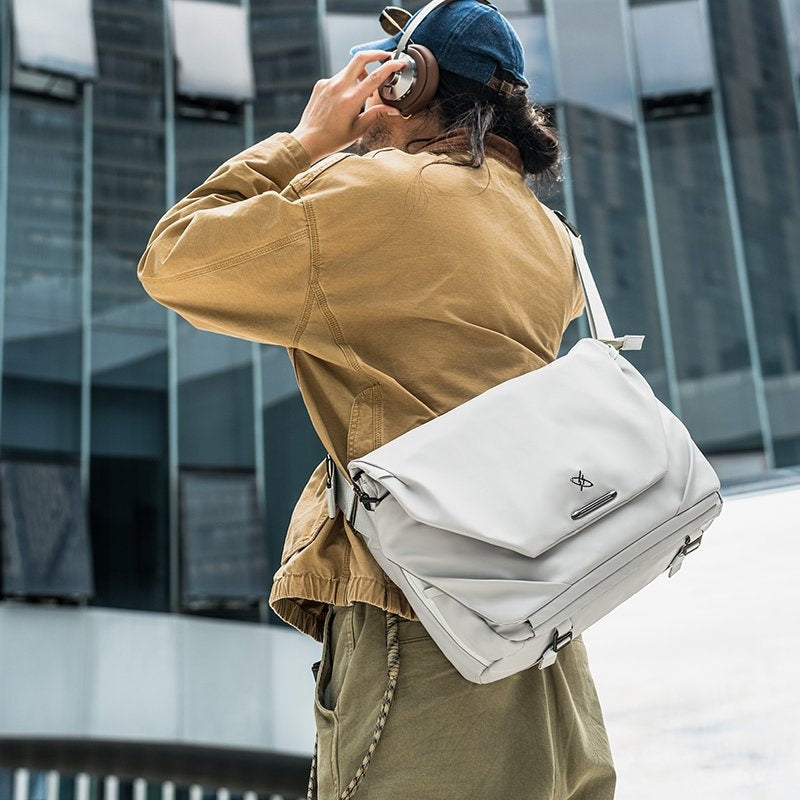 Apollo X2 Shoulder Bag