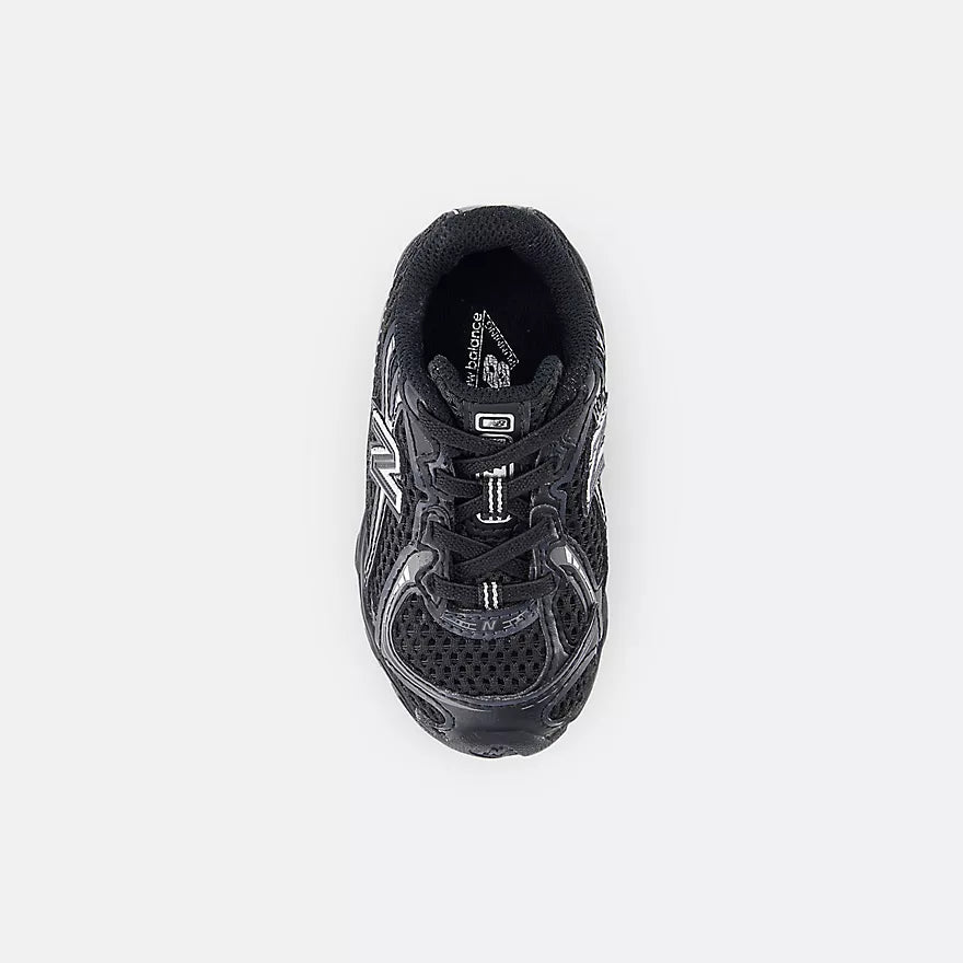 New Balance 740