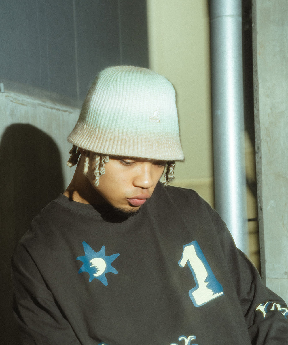STRIPE KNIT BUCKET