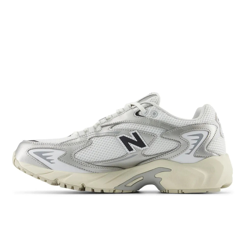 New Balance 725