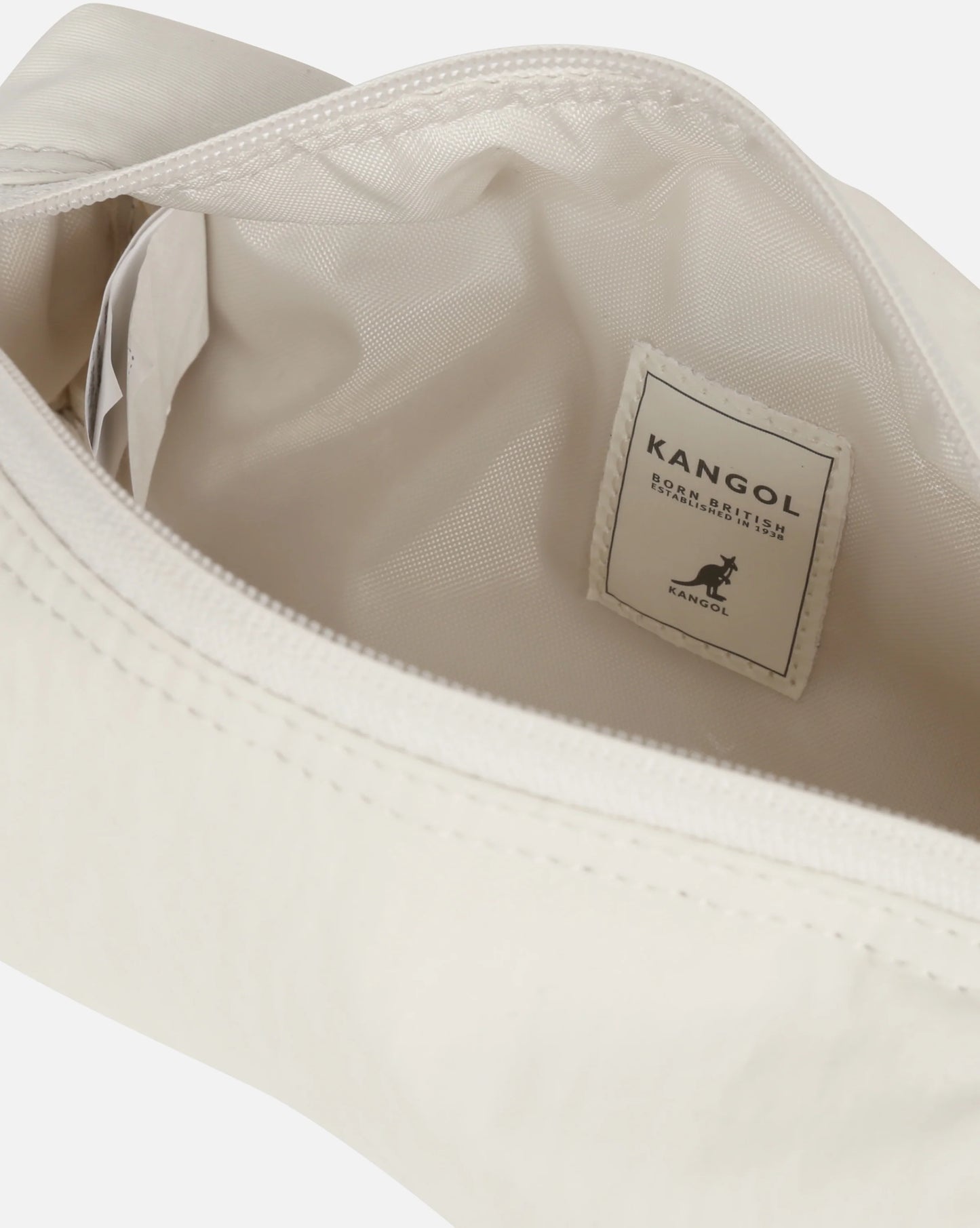 Essential Retrocore Pouch