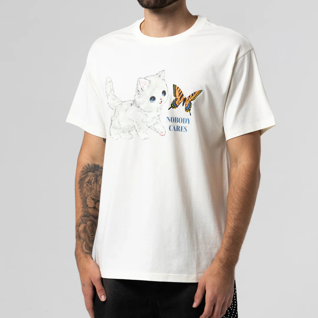 NOBODY CARES TEE