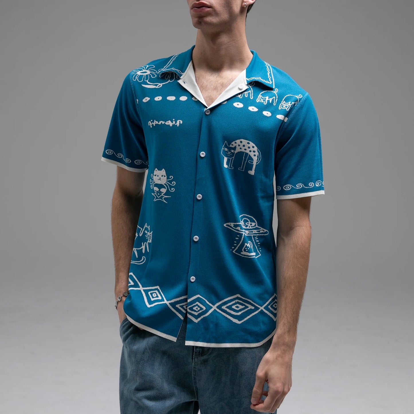 BLONDED KNITTED BUTTON UP (OFF WHITE)