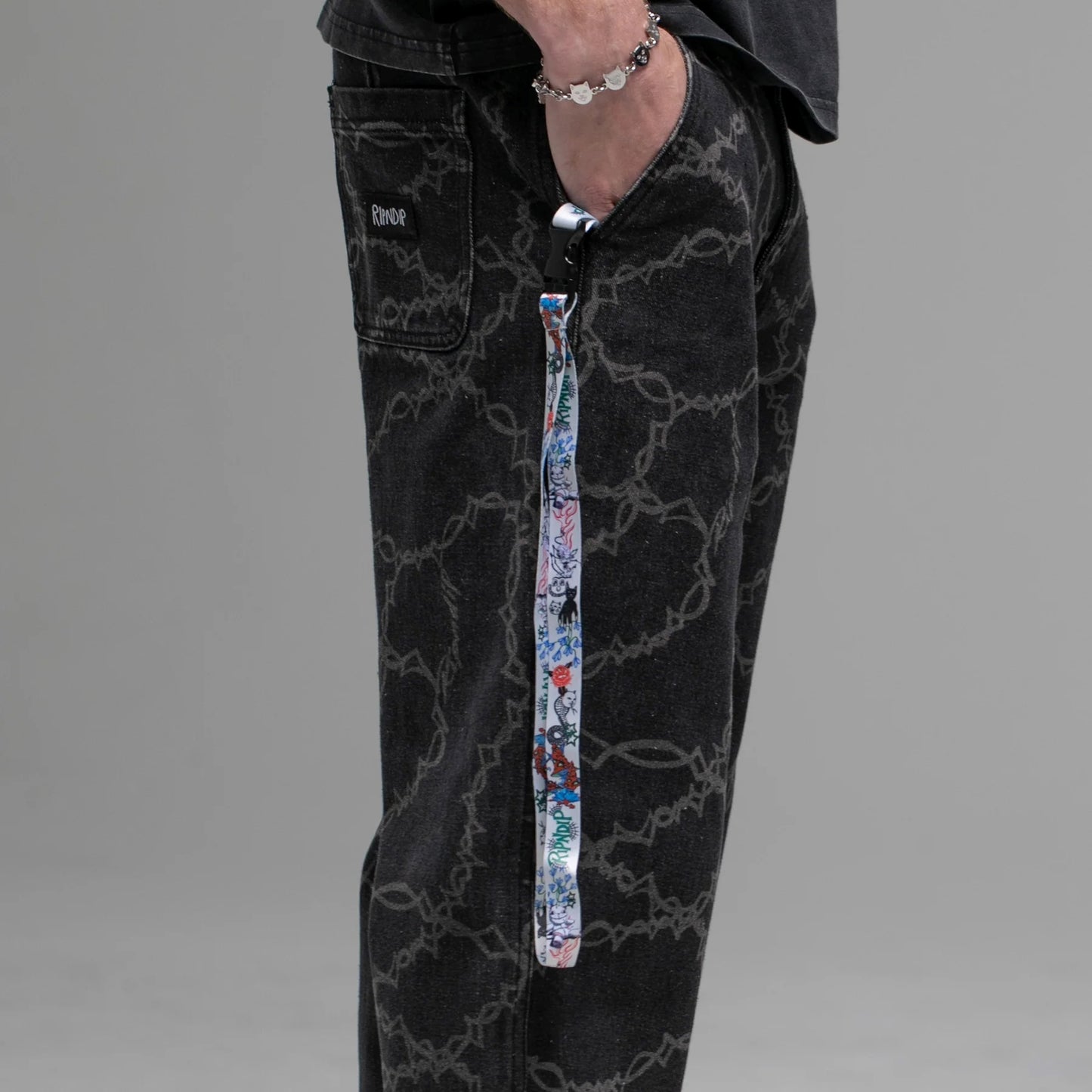 TRAVIS LANYARD (MULTI)