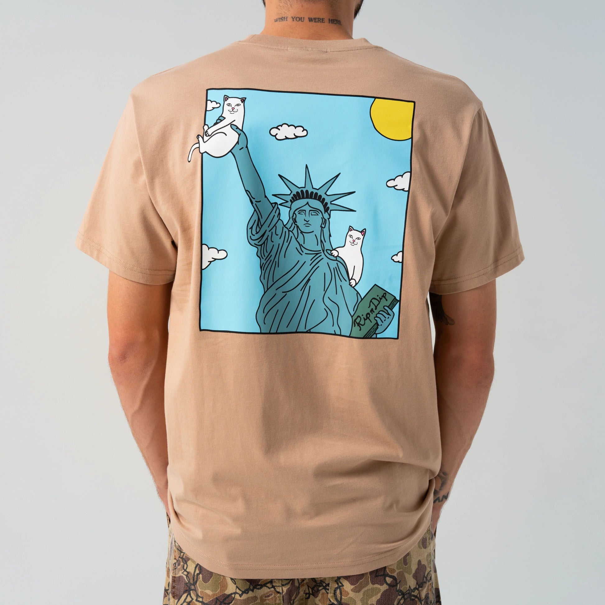 LIBERTY POCKET TEE (ALMOND)