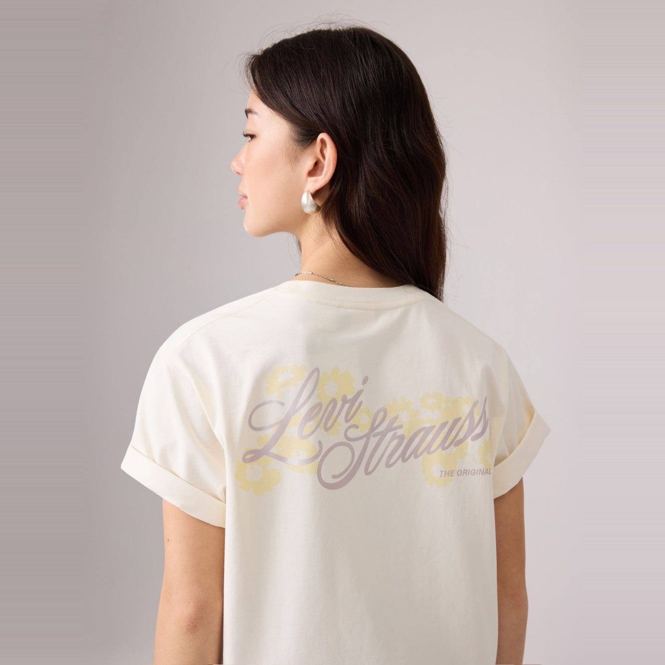 LE RELAX FIT BACK GRAPHIC TEE L EGRET