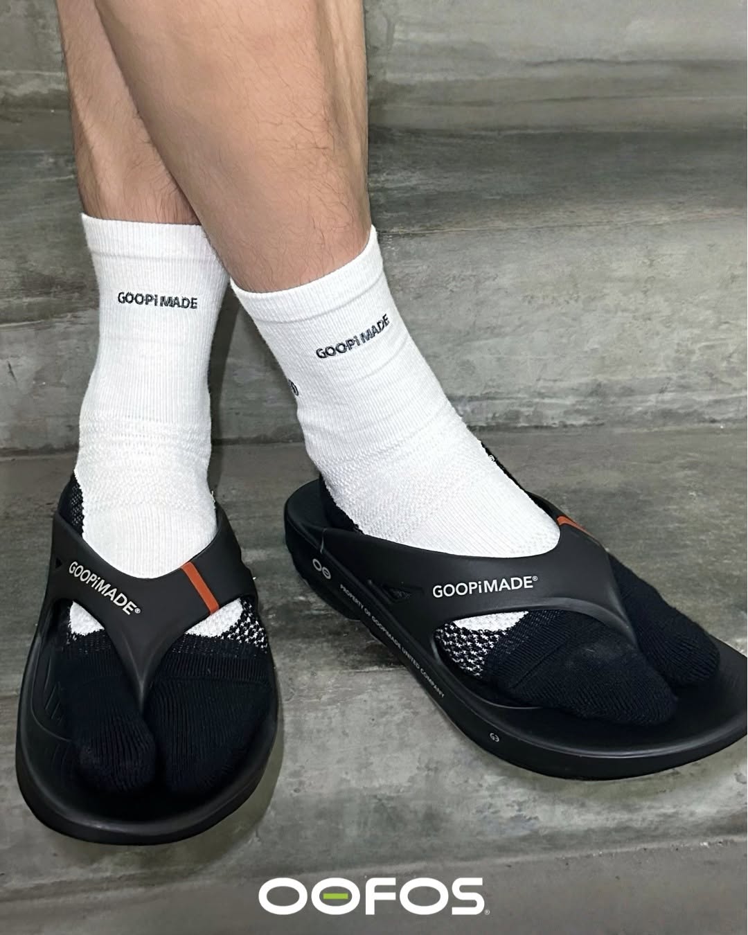 OOFOS x GOOPI OOriginal Black
