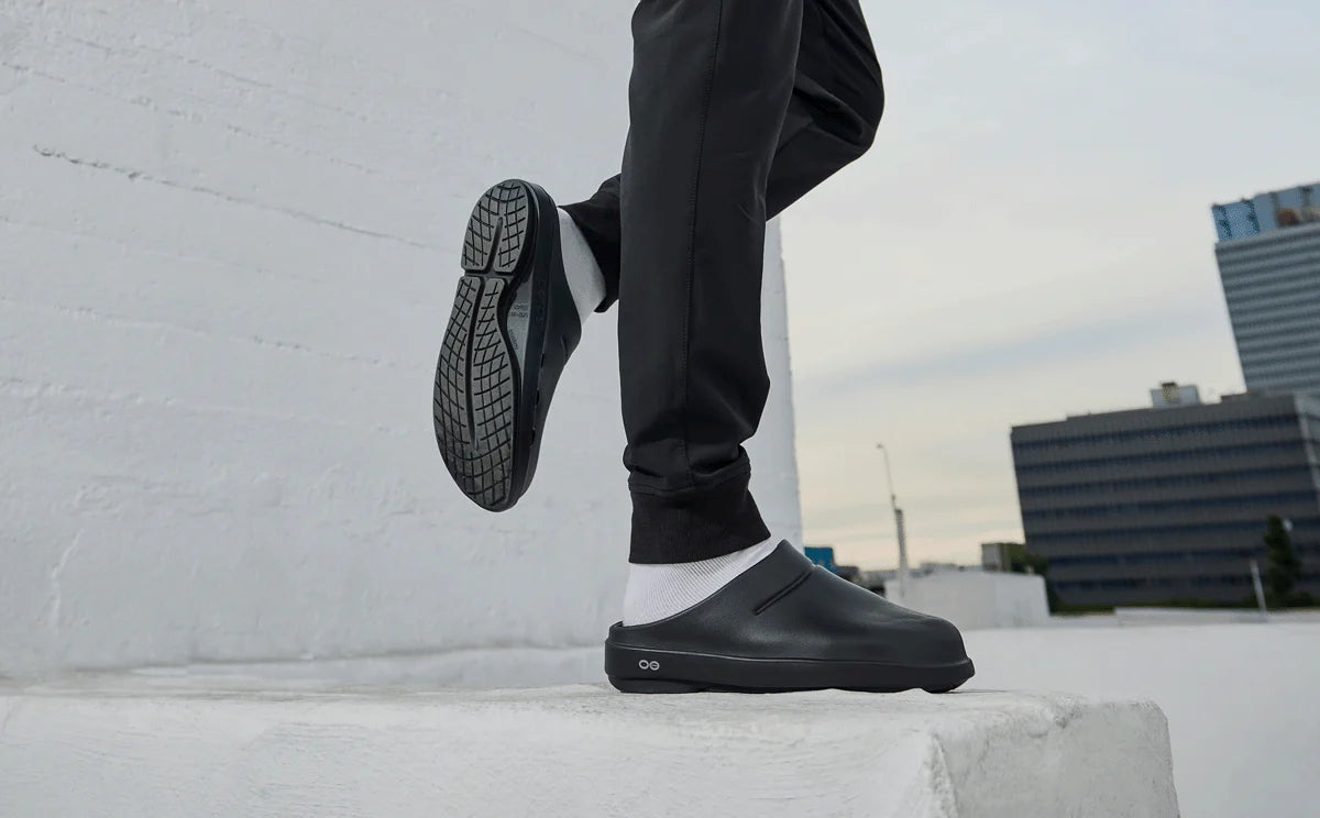 OOcloog Black