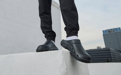 OOcloog Black