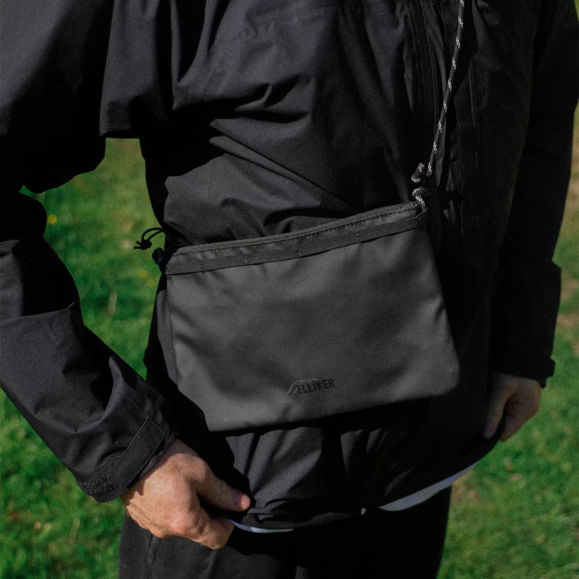 ELLIKER HETCHELL SACOCHE BAG 1L 34005 BLACK