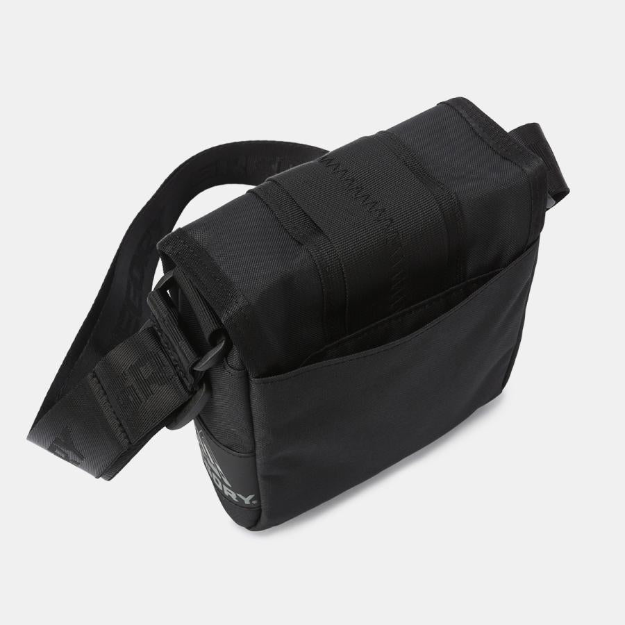 JAWBREAKER SHOULDER POUCH