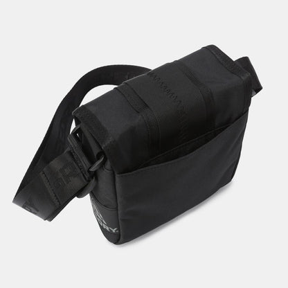 JAWBREAKER SHOULDER POUCH