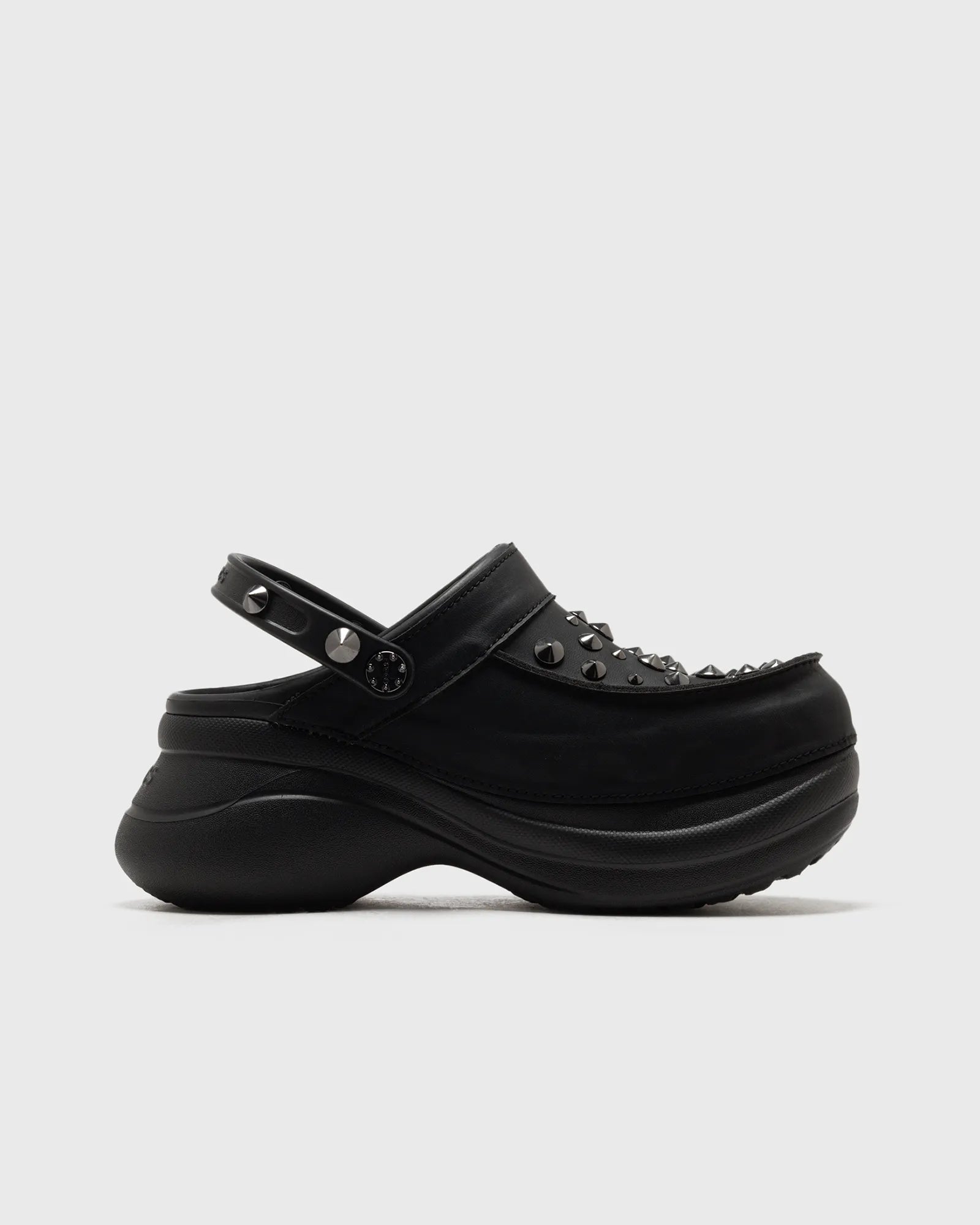 507 W BAE STUDDED CLOG