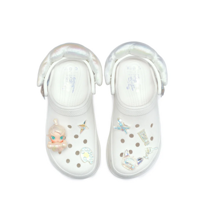 605 W POPMARTMOLLYCROCSBAECLOG