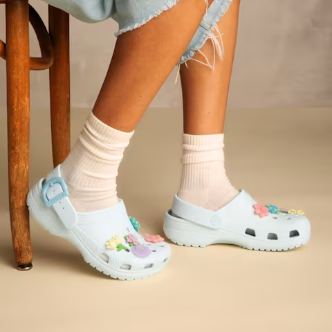 604 UA CLASSIC BUCKLE CLOG