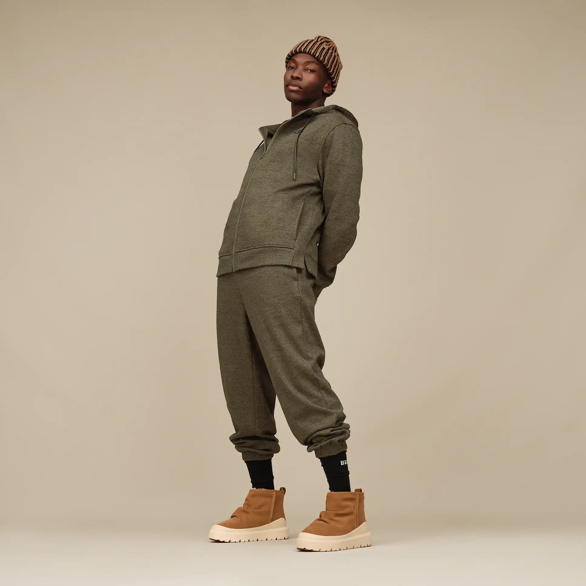 2503 M HERITAGE UTILITY MINI