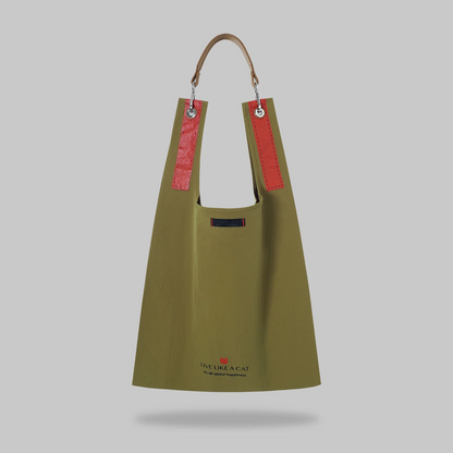 Off‑Duty Puff toby bag with detachable leather