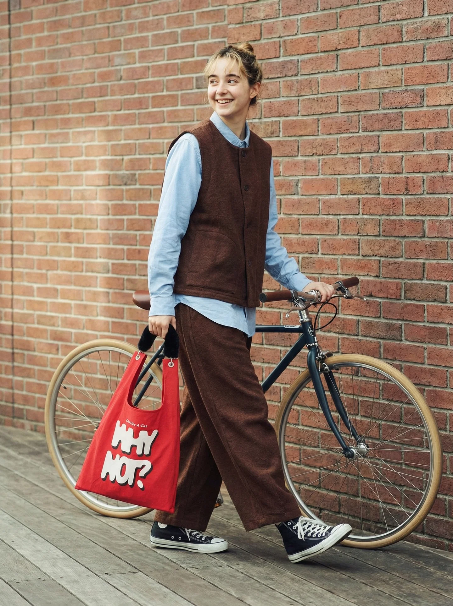WHY NOT? toby bag with detachable leather