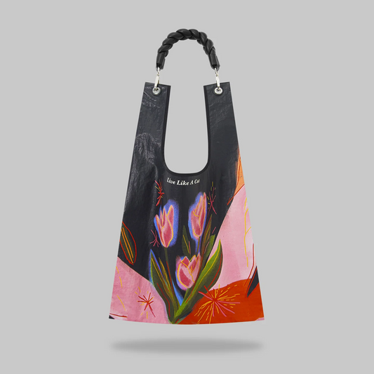 Unrushed Blossom toby bag with detachable