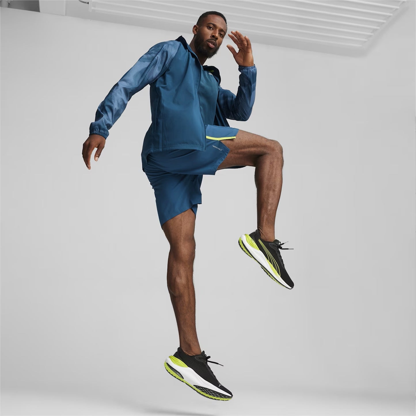 RUN FAVORITE AOP WOVEN JA