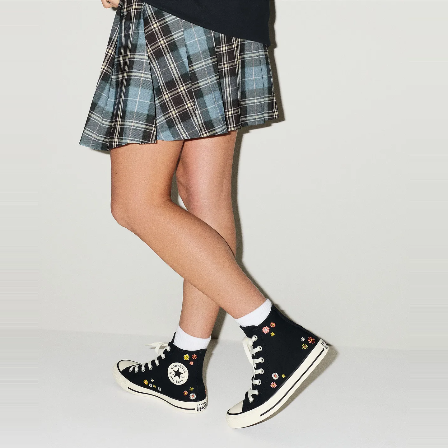 CTAS HI BLACK/BRIGHT OUTLOOK/ALL HEAT