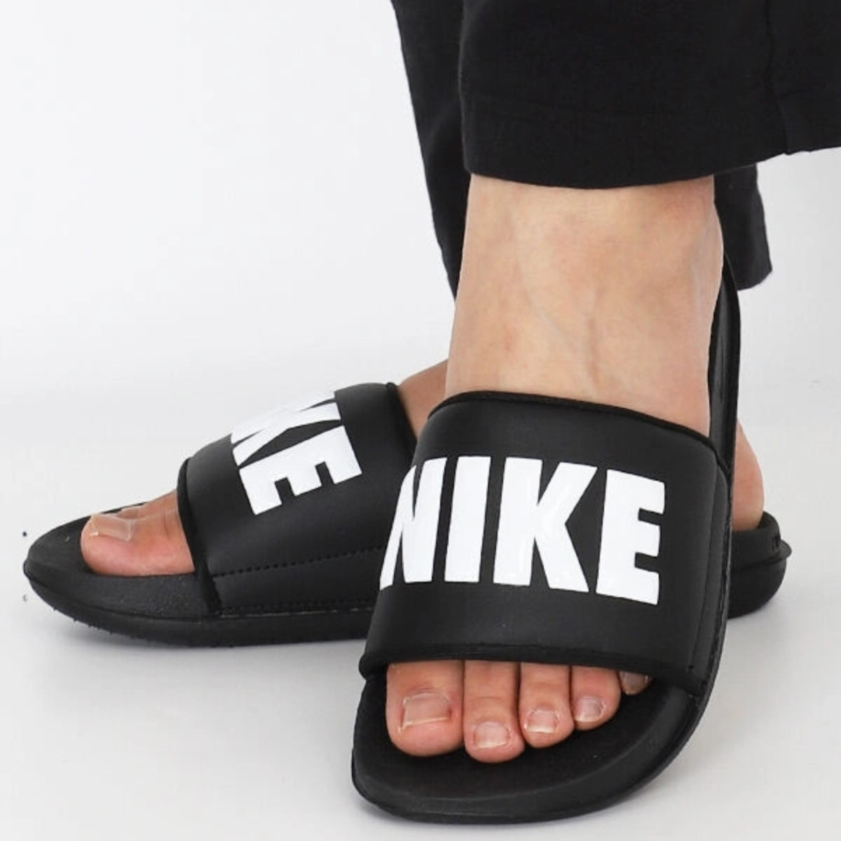 Nike Offcourt