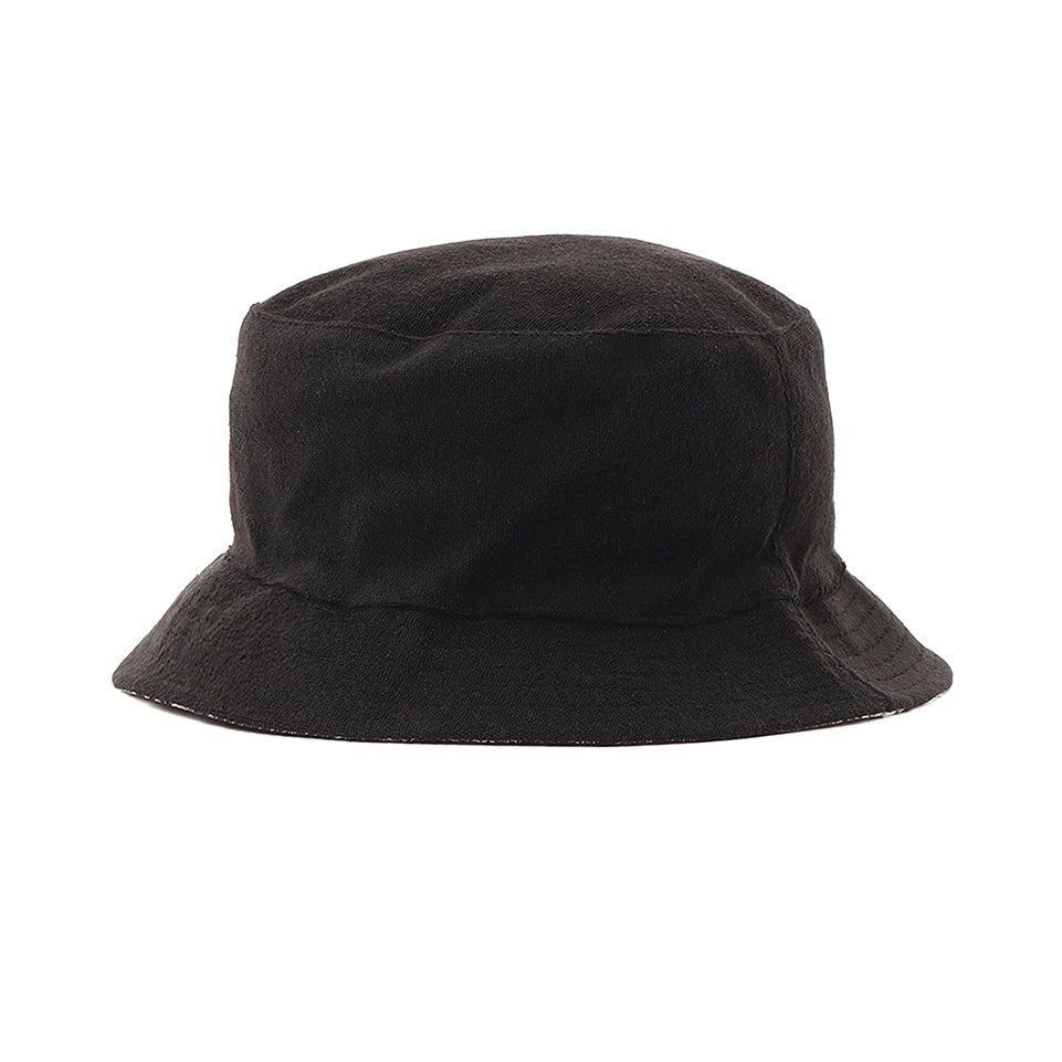 REVERSIBLE PILE BUCKET HAT