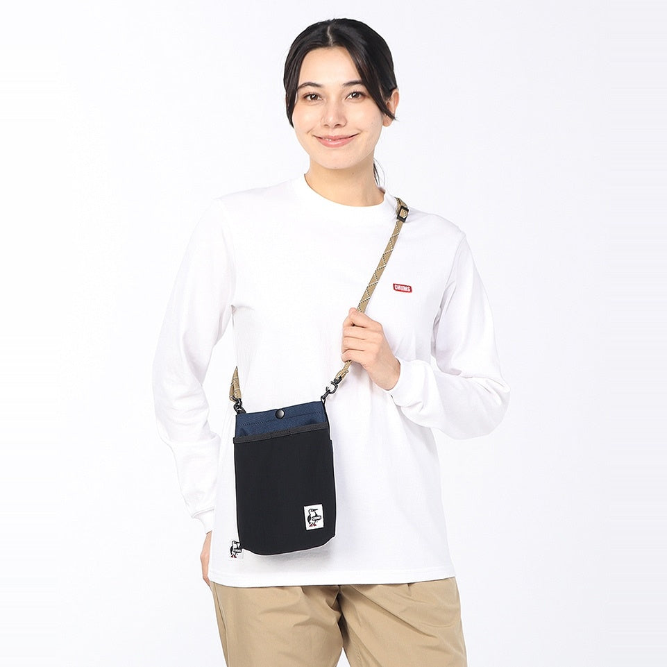CHUMS RECYCLE MESH POCKET SHOULDER BAG