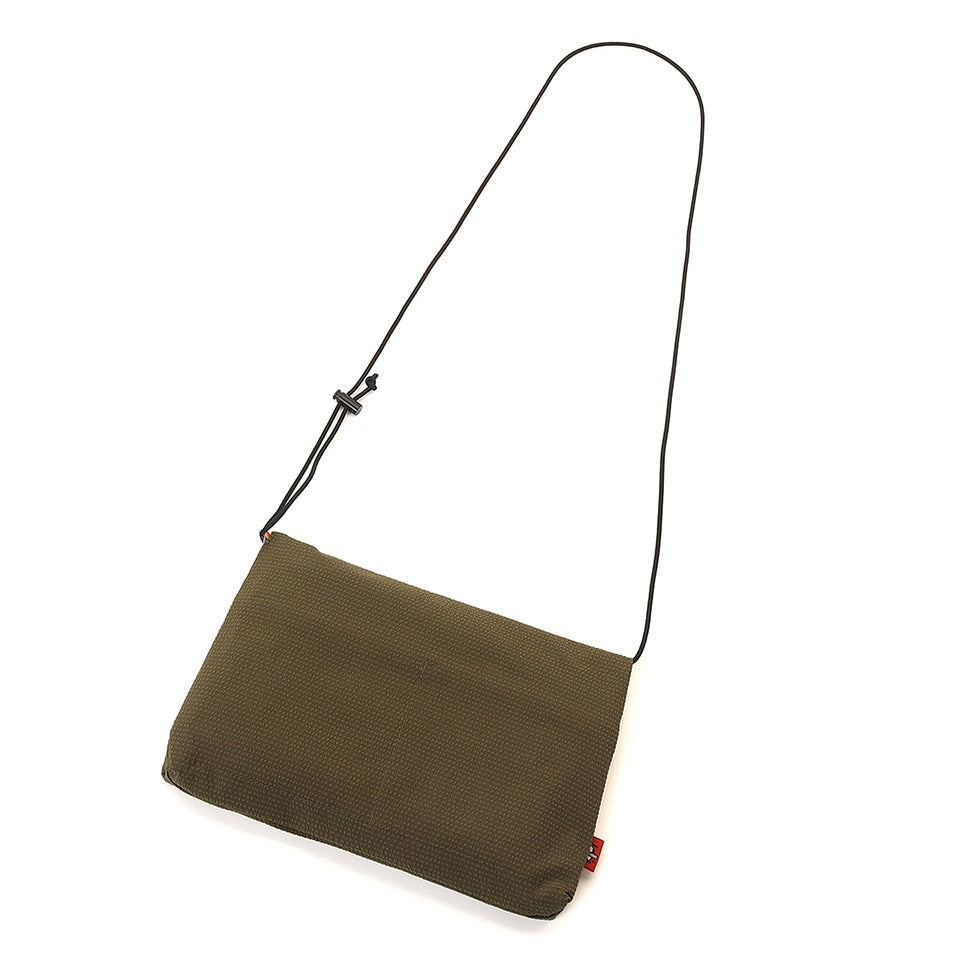 SEERCHUCKER STRETCH SHOULDER BAG