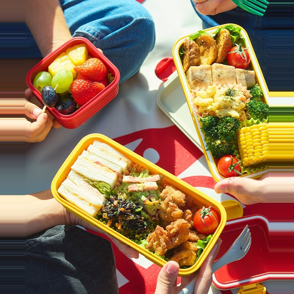FOOD CONTAINER M