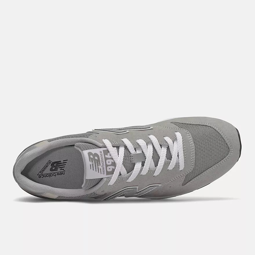 New Balance 996