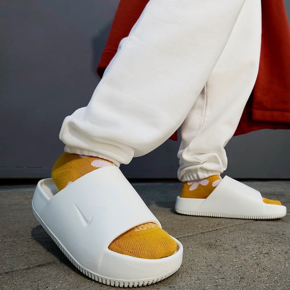 Nike Calm