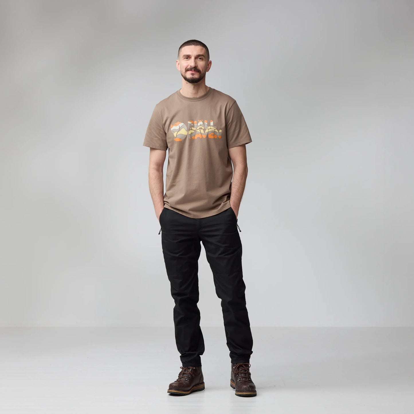 Multicolor Logo Tshirt M