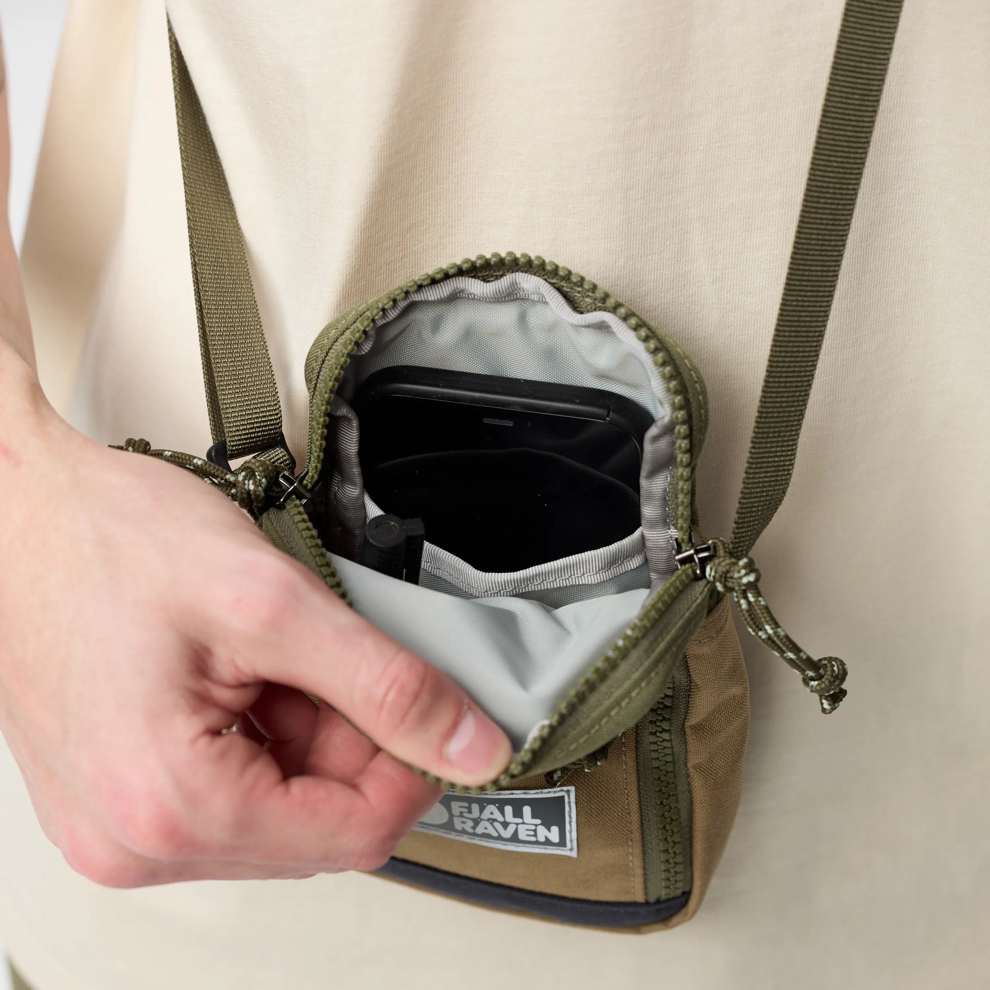 Vardag Pocket Small