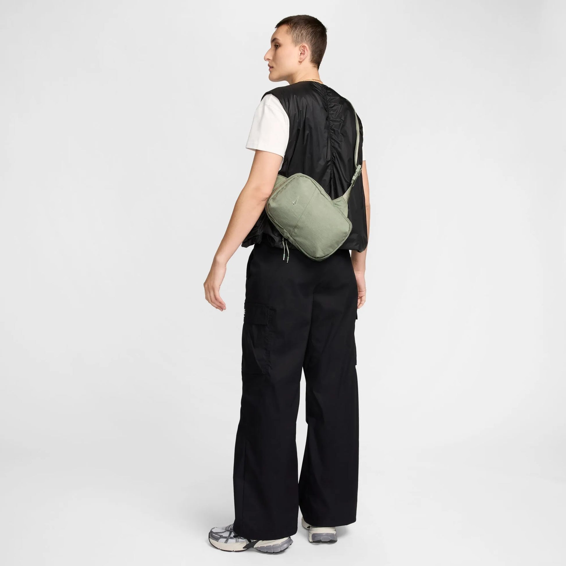 NK AURA CROSSBODY