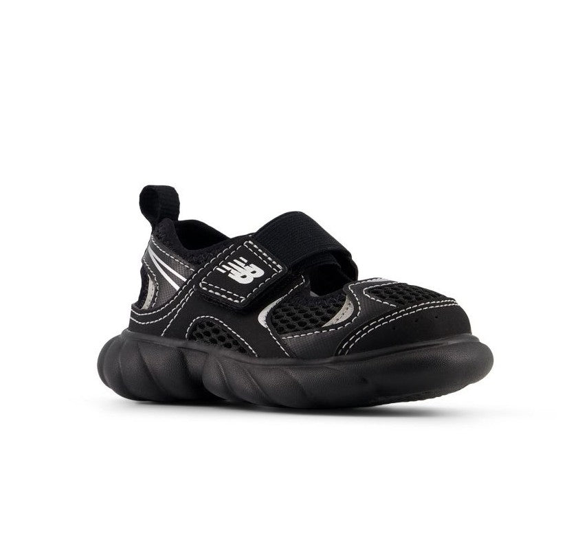 New Balance 230