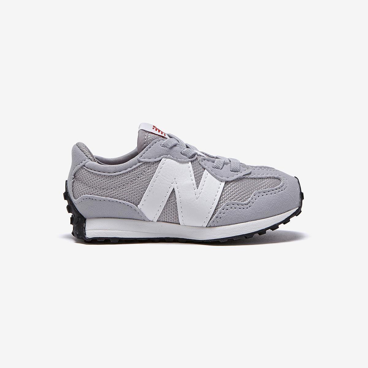 New Balance 327