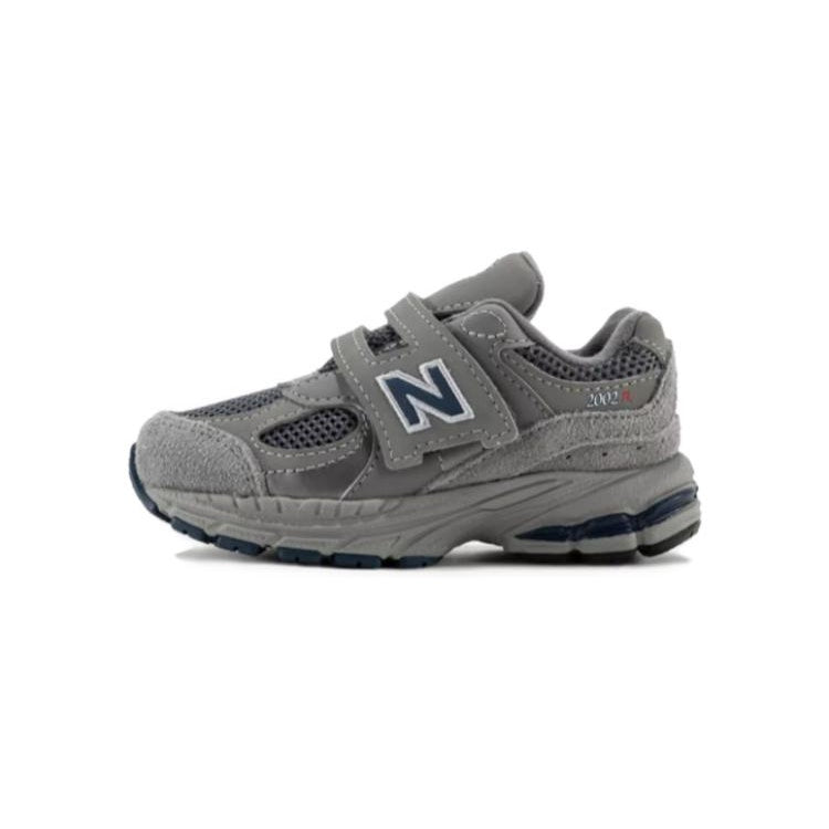 New Balance 200