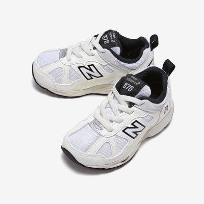 New Balance 878