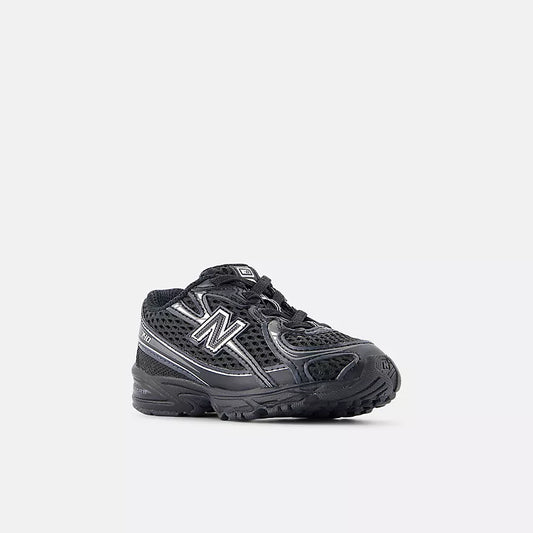 New Balance 740