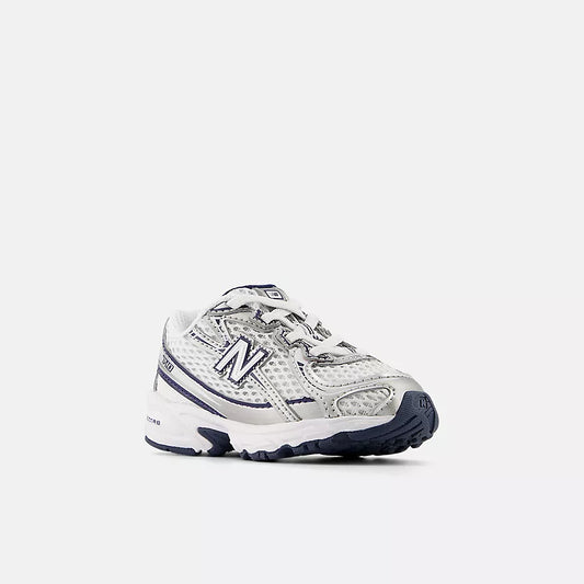 New Balance 740